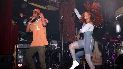 Fans Suspect Travis Scott And SZA Are Dating Following Flirty Concert ...