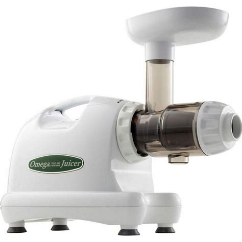 Omega Juicer 8224 (220Volt version of 8004) Nutrition Center Single Gear Masticating Juicer ...