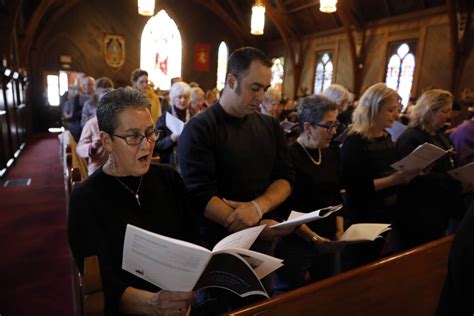 Santa Rosa church hosts vigil against gun violence to remember mass shooting victims