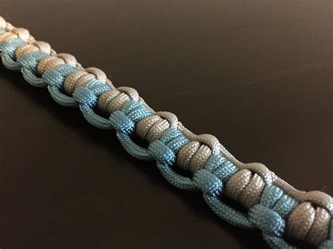 "Half Hitch" Paracord Bracelet | Paracord bracelets, Paracord, Rope jewelry