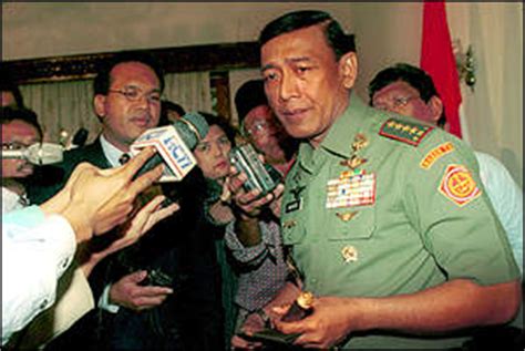 BBC News | Asia-Pacific | General Wiranto: Army leader under pressure