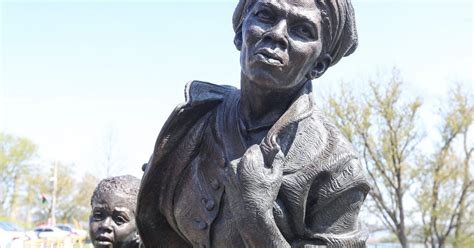 Traveling Harriet Tubman statue to stand outside City Hall through March | PhillyVoice