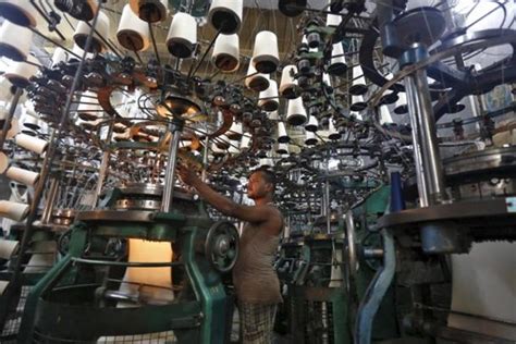 India’s manufacturing sector to record robust growth in Q2: Report - Industry News | The ...