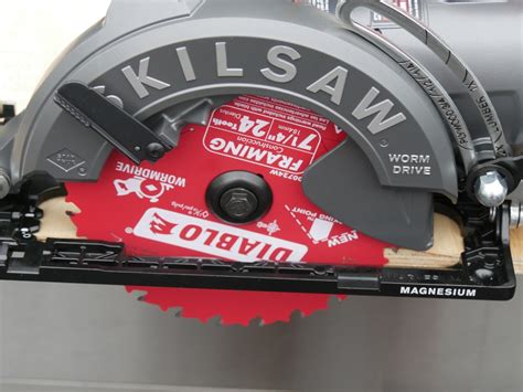 Skilsaw Cordless Circular Saw Review - Tools in Action