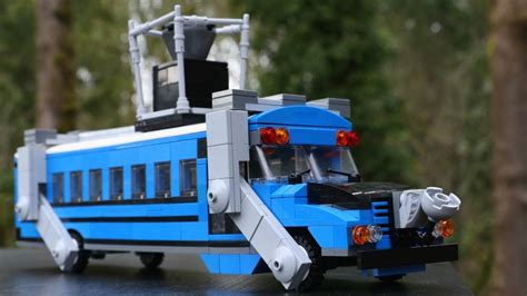 LEGO Battle Bus from Fortnite⎪A LEGO MOC - YouTube
