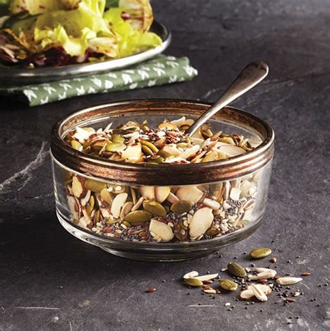 Roasted nuts and seeds mix - Chatelaine