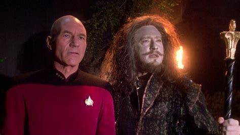 Star Trek: 10 Weirdest Holodeck Episodes