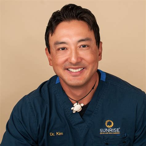 King Kim, DMD | Oral and Facial Surgeon | Melborne, FL