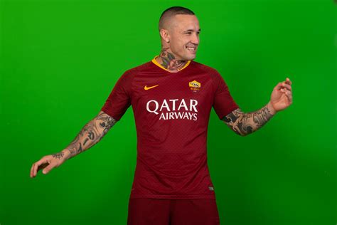 AS Roma 2018/19 Nike Home Kit – FOOTBALL FASHION.ORG