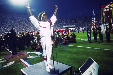 The 10 best Super Bowl national anthem performances – Monkey Viral