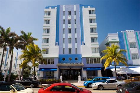 7 of the Best Art Deco Buildings in Miami Photos | Architectural Digest