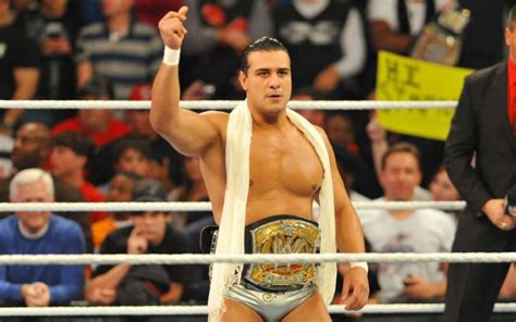 Alberto Del Rio criticizes about recent WWE titles