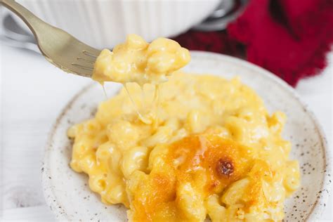 Sweetie Pies Mac and Cheese (Copycat) - Devour Dinner