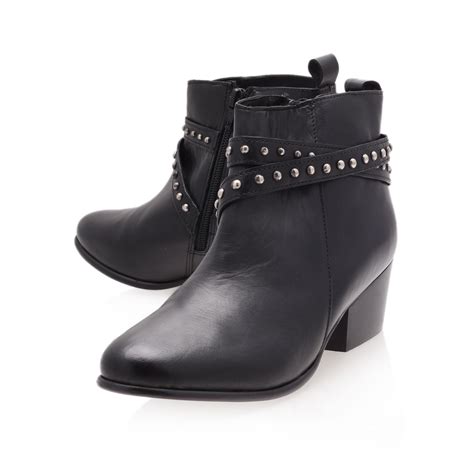 Carvela kurt geiger Tori Low Heel Ankle Boots in Black | Lyst