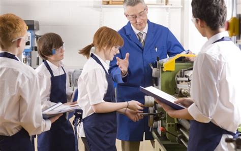 What Do Students Need to Know About Trade or Vocational Training Programs? - EDM Chicago