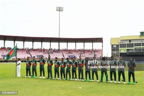 897 Bangladesh National Anthem Stock Photos, High-Res Pictures, and ...