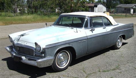 Parked since 1973: 1956 Chrysler New Yorker | Barn Finds