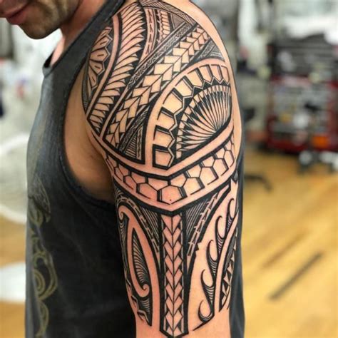 polynesian half sleeve tattoo Tribal Tattoo Designs, Geometric Tattoo, Band Tattoos For Men ...