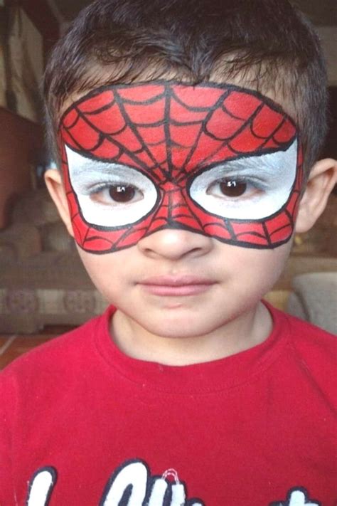 Spiderman face paint | Yüz boyası, Yüz boyama, Kostüm partisi