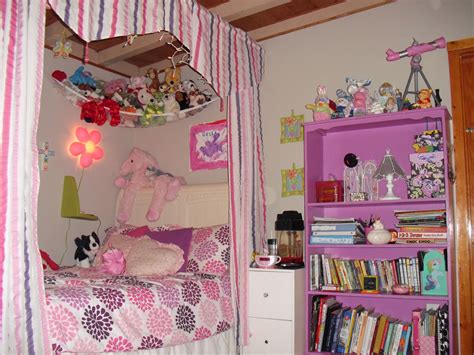 Bella's Bedroom | Dreamy room, Toddler bed, Decor