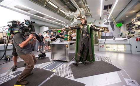 Loki Series Behind The Scenes / First Look At Chris Hemsworth & Tom ...