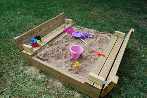 Recycled Pallet Sandbox for Kids – Pallet Wood Projects