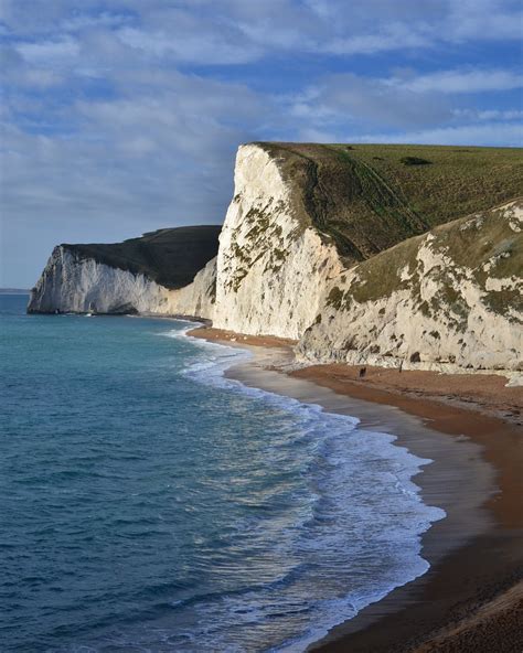 Durdle Door - West Beach is magnificently beatuiful, located in Dorset