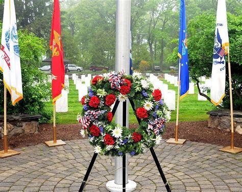 DVIDS - News - Honor our veterans in a wreath-laying ceremony