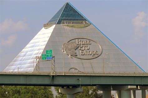 The Memphis Pyramid | Amusing Planet