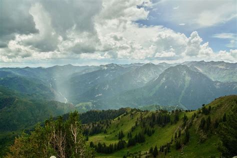 16 Best Hikes in Big Cottonwood Canyon Utah