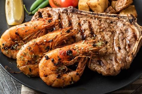 17 Steak and Shrimp Recipes (+ Easy Dinner Ideas) - Insanely Good