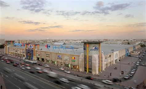 It is happening in the UAE - yes it is! : More time to shop and more spaces to eat at Sharjah ...