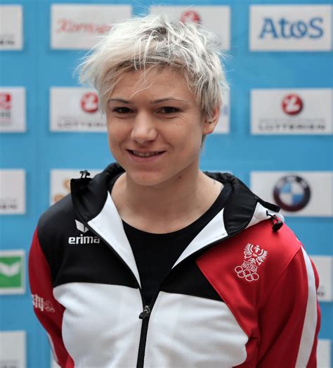 File:Veronika Windisch - Team Austria Winter Olympics 2014.jpg - Wikimedia Commons