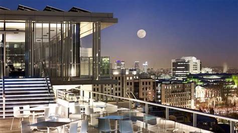 The best rooftop bars in London | Hilton hotel london, London hotels ...