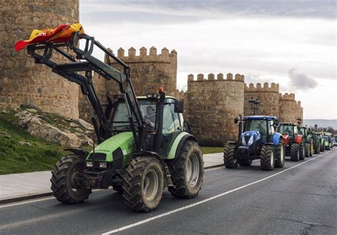 Ministers hope to keep goods moving as farmers' protest in Spain ...