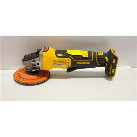 DEWALT 20V BRUSHLESS 4-1/2 GRINDER TOOL ONLY