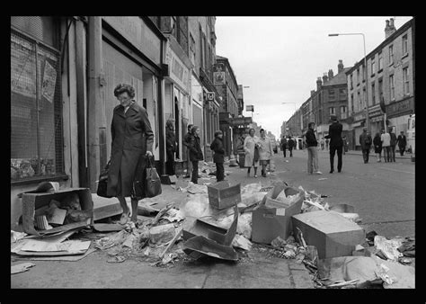 Homer Sykes — The Toxteth Riots 1981 — Café Royal Books