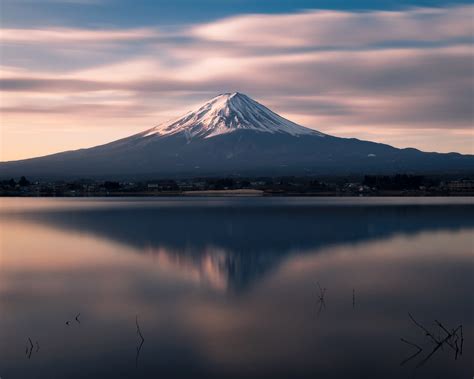Winter Sunrise with Mount Fuji - Kawaguchiko : r/japanpics