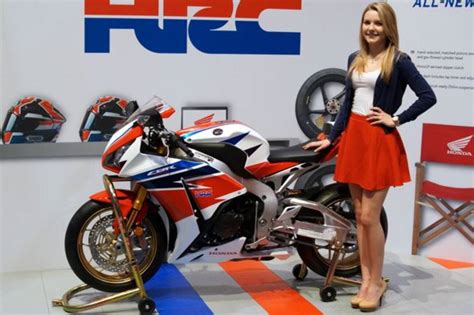 2014 Toronto Motorcycle Show reveals new bikes galore