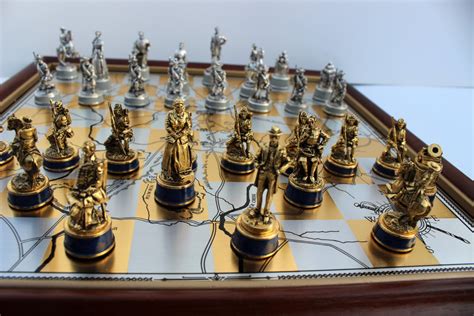 Civil War Chess Set Gold & Silver Franklin Mint Rare