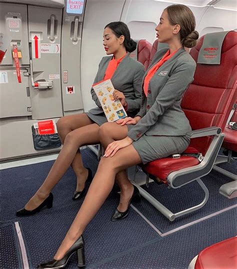 Great Legs, Beautiful Legs, Flight Girls, Airline Uniforms, Flight Attendant Uniform, Pantyhose ...