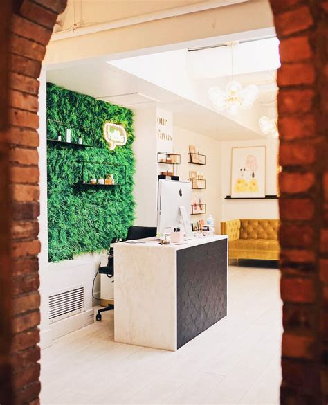 Calgary's Botox and Filler Clinic — frida beauty bar