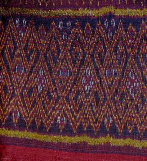 Cambodian Silk Ikat(Sampot Hol). Circa 1900. 230 x 86 cms. Great condition. | rugrabbit.com