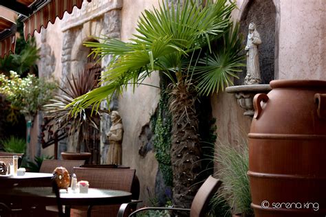 All sizes | Outdoor Mexican Restaurant | Flickr - Photo Sharing!