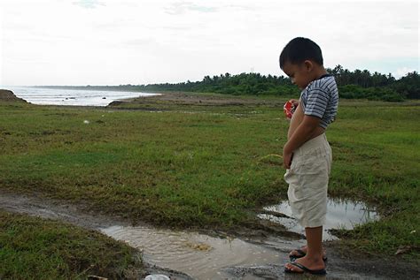 pee anywhere he likes | this boy, likes to pee anywhere he l… | Flickr