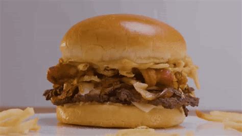 Freddys Frozen Custard And Steakburgers French Onion Steakburger GIF - Freddys frozen custard ...