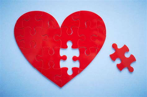 Heart Shaped Jigsaw Puzzle With Missing Piece Stock Photo - Download Image Now - iStock