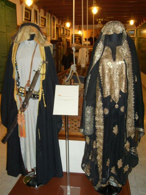 717 best Saudi Arabia - Traditional Clothing images on Pinterest