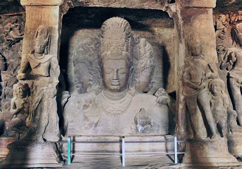 Smarthistory – The Cave of Shiva at Elephanta