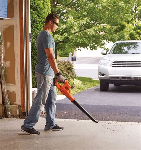 20V Max* Cordless Sweeper | BLACK+DECKER